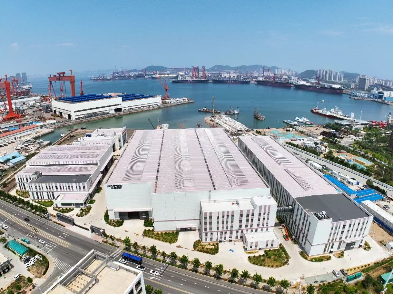 EIHE Intelligent Manufacturing Gold Award Kvalita - teplé blahoželanie našej spoločnosti za víťazstvo ceny projektu kvality zlata v Asociácii priemyslu oceľovej štruktúry Shandong pre dva projekty.