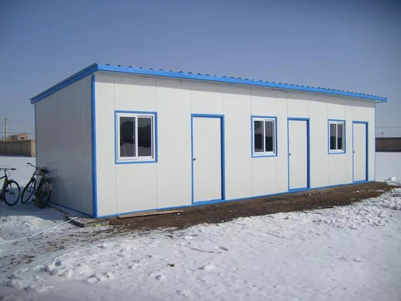Aké materiály sa používajú v prefabrikovaných domoch?
